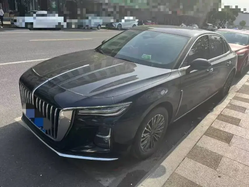 2023 HongQi H5 2.0T 224HP L4 8AT