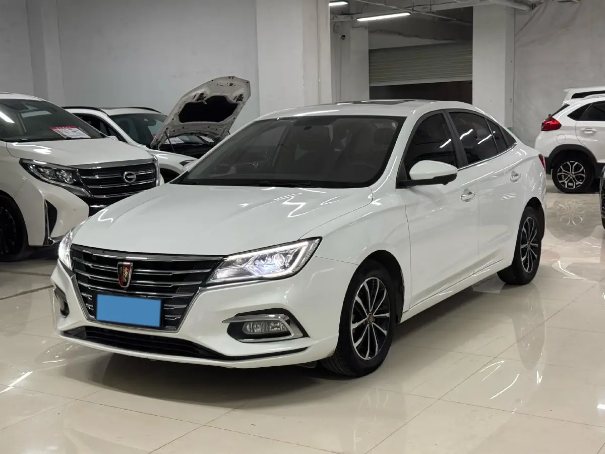 2020 Roewe i5 1.5L 120HP L4 CVT