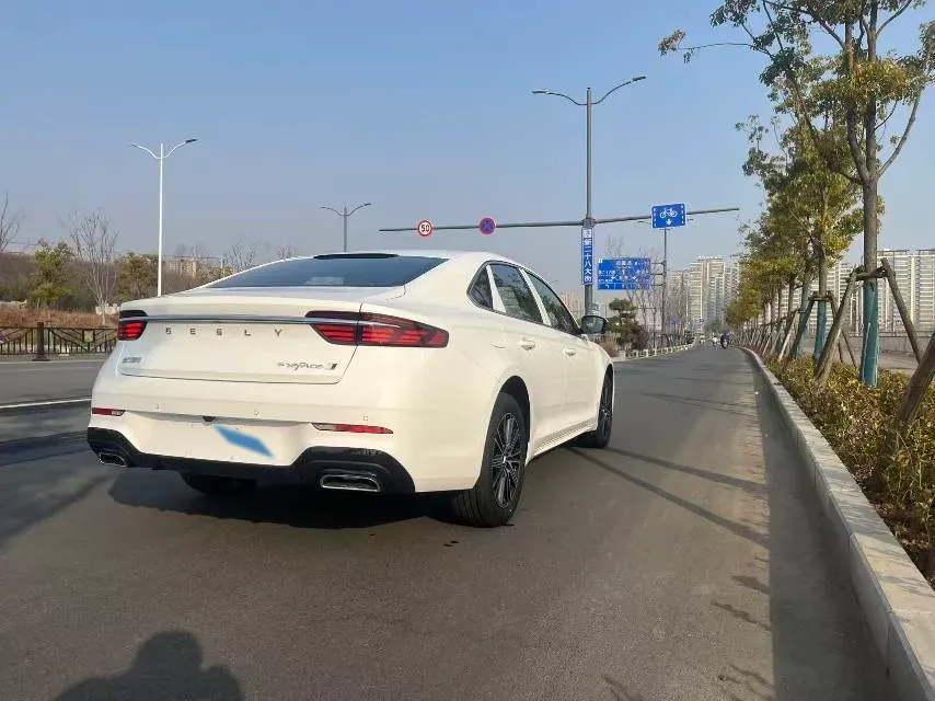 2025 Geely Preface 1.5T 181HP L4 7DCT,autocango,china used car exporter,china ev exporter,chinese used car exporter,chinese used ev exporter