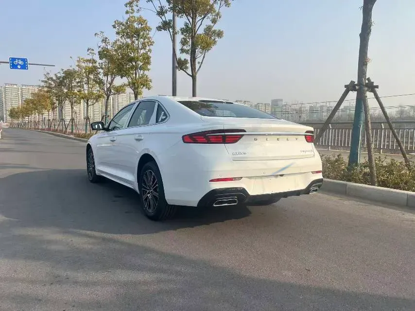 2025 Geely Preface 1.5T 181HP L4 7DCT,autocango,china used car exporter,china ev exporter,chinese used car exporter,chinese used ev exporter