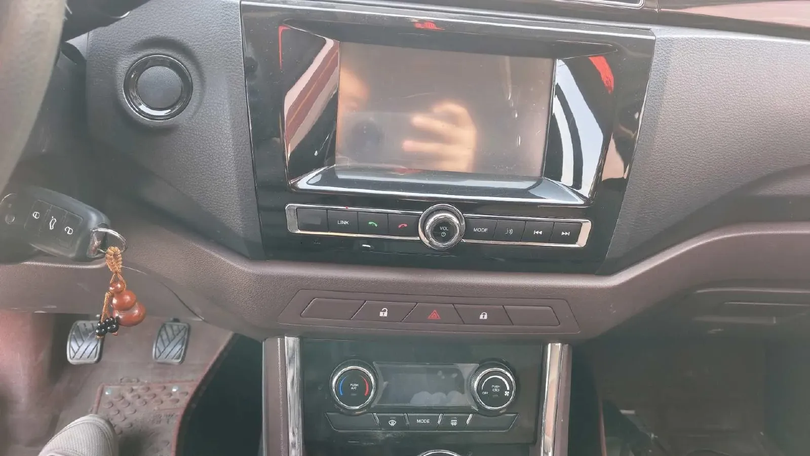 2016 JAC HeYue 1.5L 113HP L4 5MT,autocango,china used car exporter,china ev exporter,chinese used car exporter,chinese used ev exporter