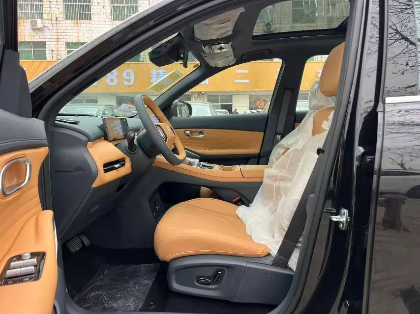 2026 Geely Galaxy Starship 7 1.5L 112HP L4 1DHT PHEV,autocango,china used car exporter,china ev exporter,chinese used car exporter,chinese used ev exporter