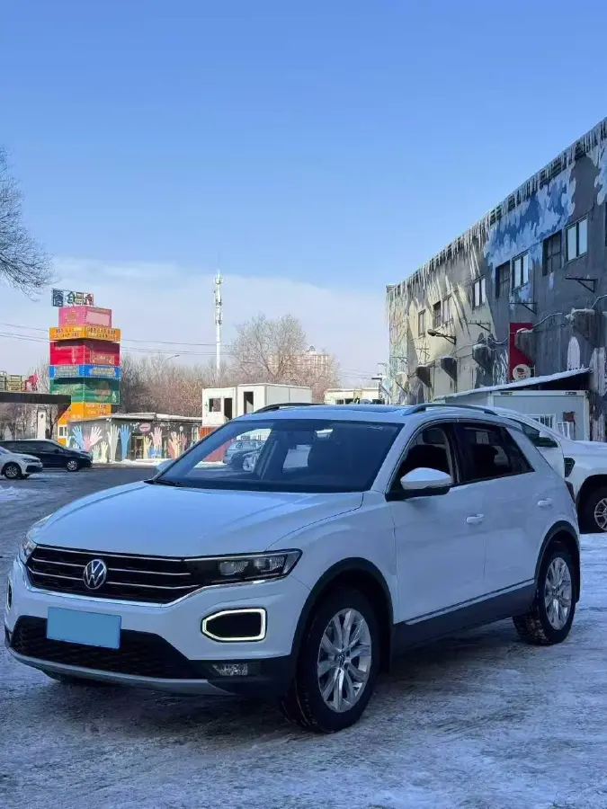 2021 Volkswagen T-Roc 1.4T 150HP L4 7DCT