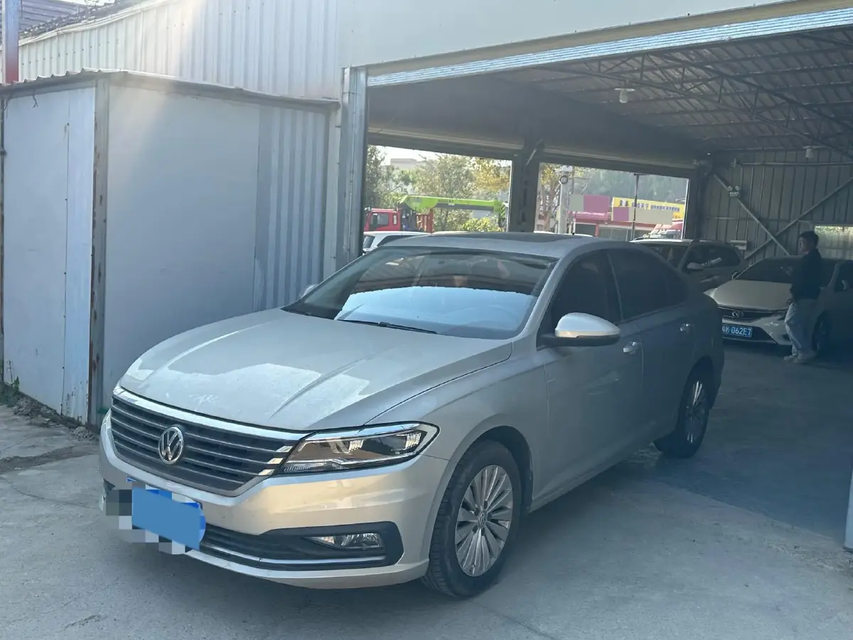 2018 Landwind XiaoYao 1.5T 163HP L4 CVT