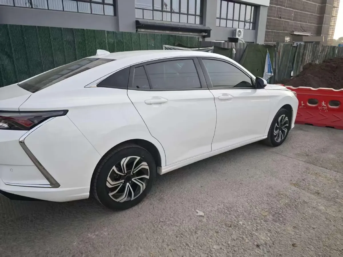2021 DongFeng Aeolus YiXuan 1.5T 150HP L4 6DCT,autocango,china used car exporter,china ev exporter,chinese used car exporter,chinese used ev exporter