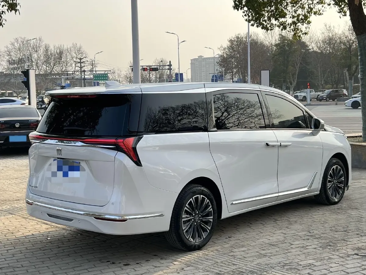 2025 Buick GL8 2.0T 237HP L4 9AT,autocango,china used car exporter,china ev exporter,chinese used car exporter,chinese used ev exporter