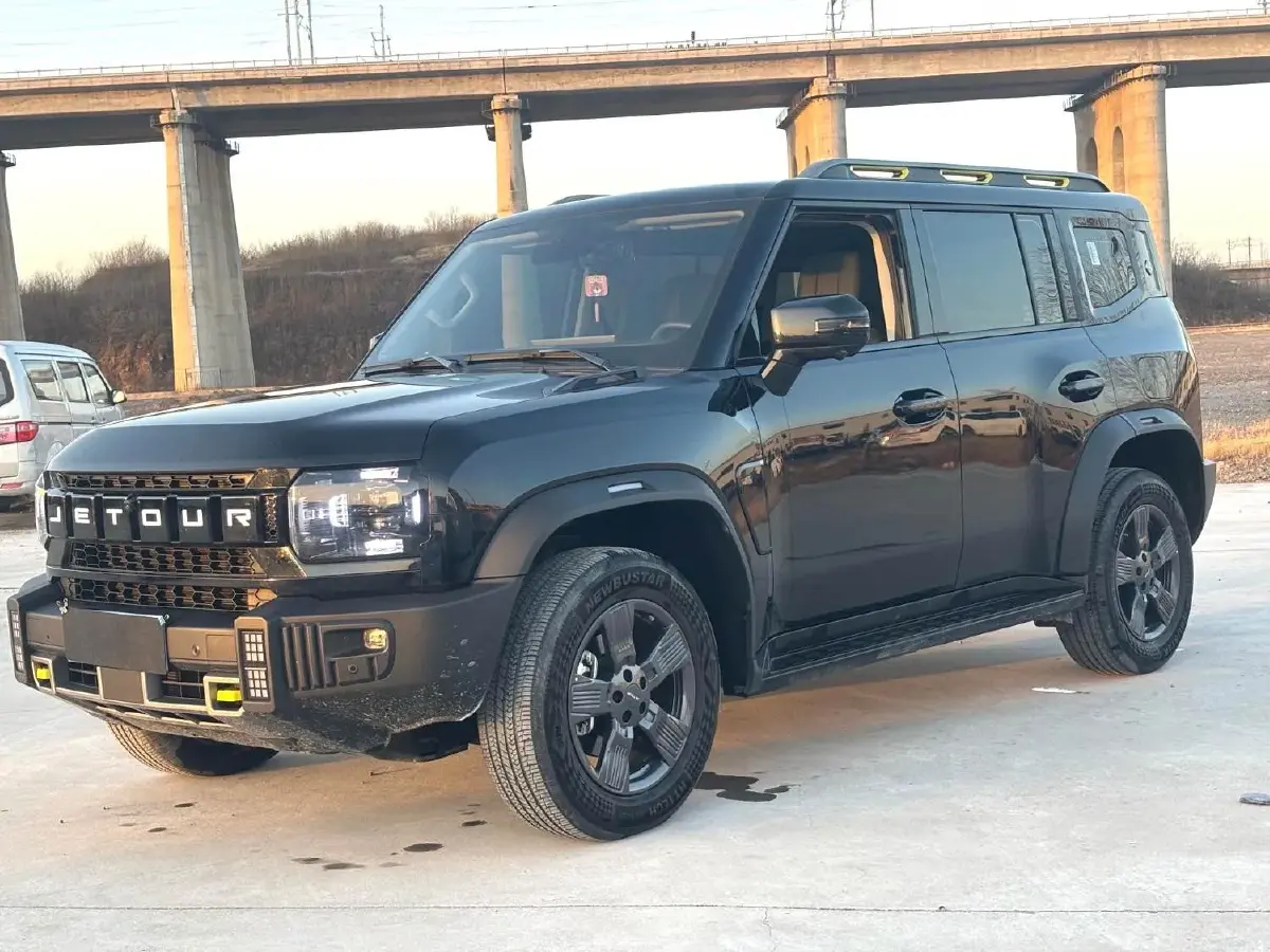 2023 Jetour Traveller 1.5T 184HP L4 7DCT