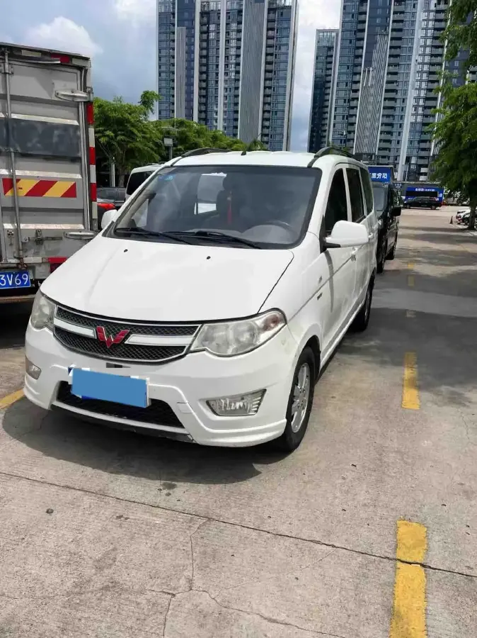 2018 WuLing HongGuang 1.5L 105HP L4 5MT
