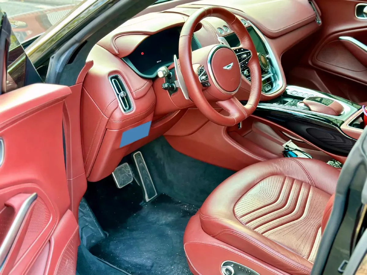 2020 Aston Martin DBX 4.0T 550HP V8 9AT,autocango,china used car exporter,china ev exporter,chinese used car exporter,chinese used ev exporter