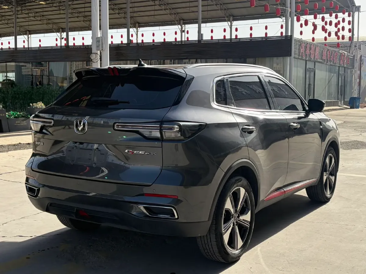 2022 ChangAn Oshan X7 Plus 1.5T 188HP L4 7DCT,autocango,china used car exporter,china ev exporter,chinese used car exporter,chinese used ev exporter