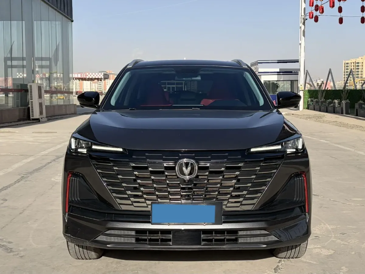 2022 ChangAn Oshan X7 Plus 1.5T 188HP L4 7DCT,autocango,china used car exporter,china ev exporter,chinese used car exporter,chinese used ev exporter