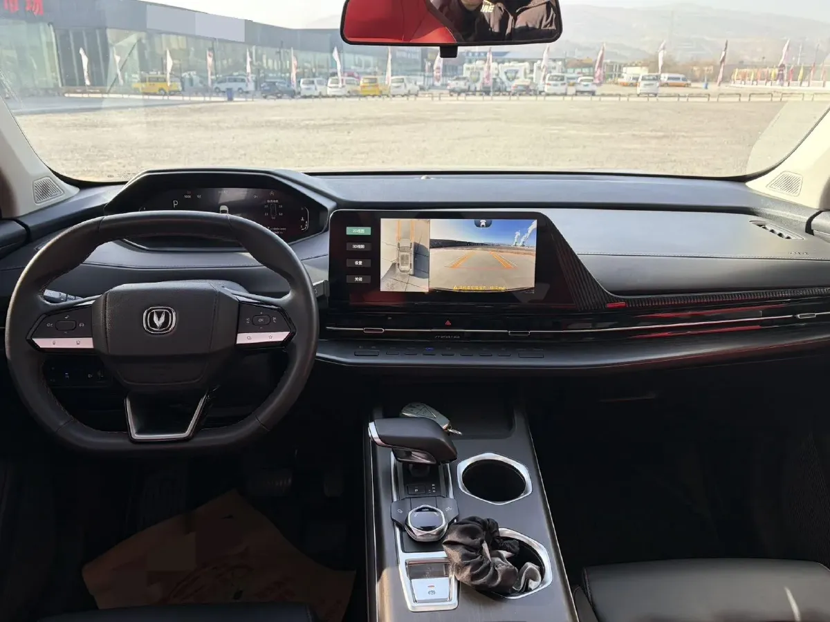 2022 ChangAn Oshan X7 Plus 1.5T 188HP L4 7DCT,autocango,china used car exporter,china ev exporter,chinese used car exporter,chinese used ev exporter