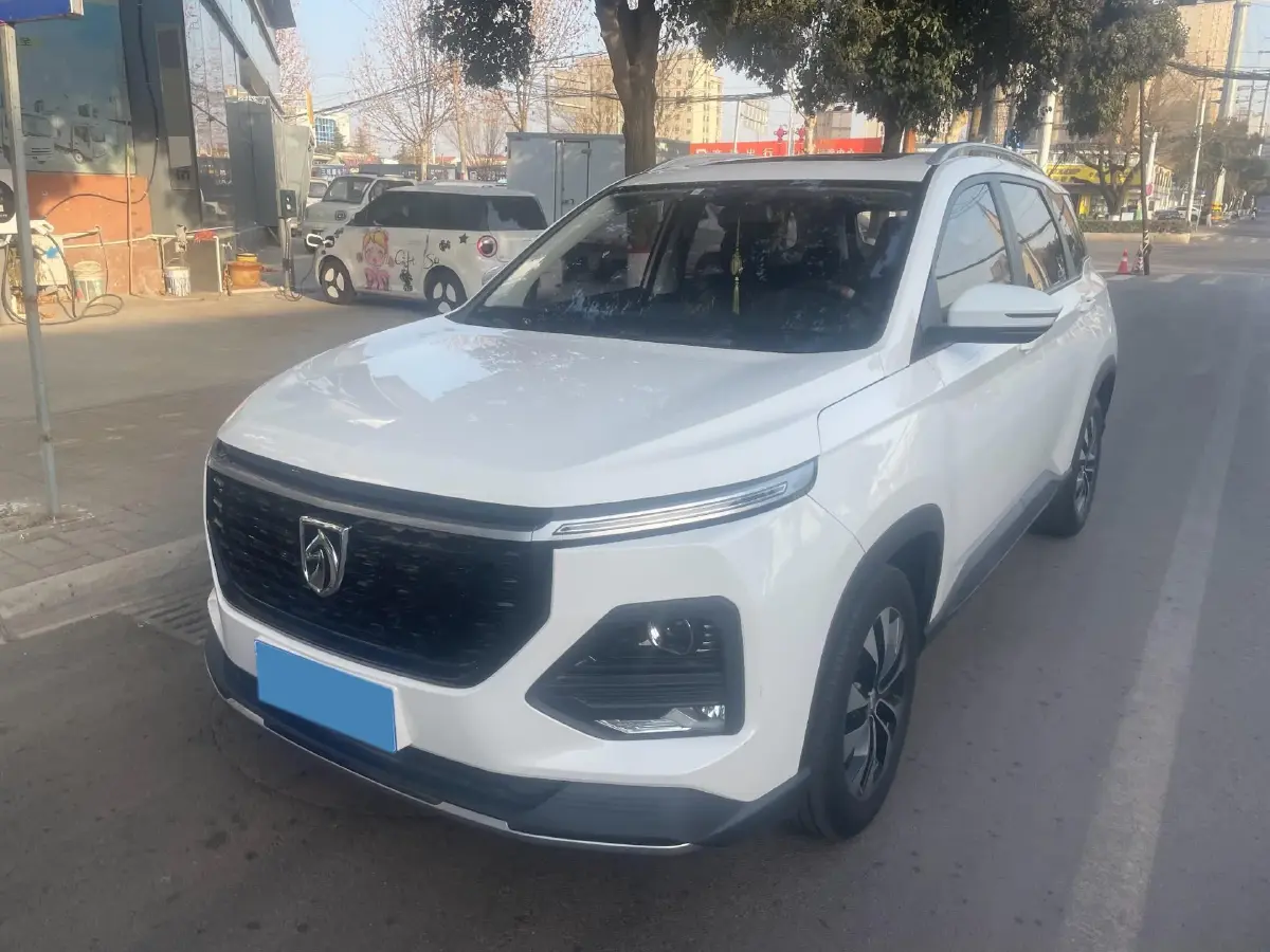 2019 BaoJun 730 1.5T 147HP L4 CVT