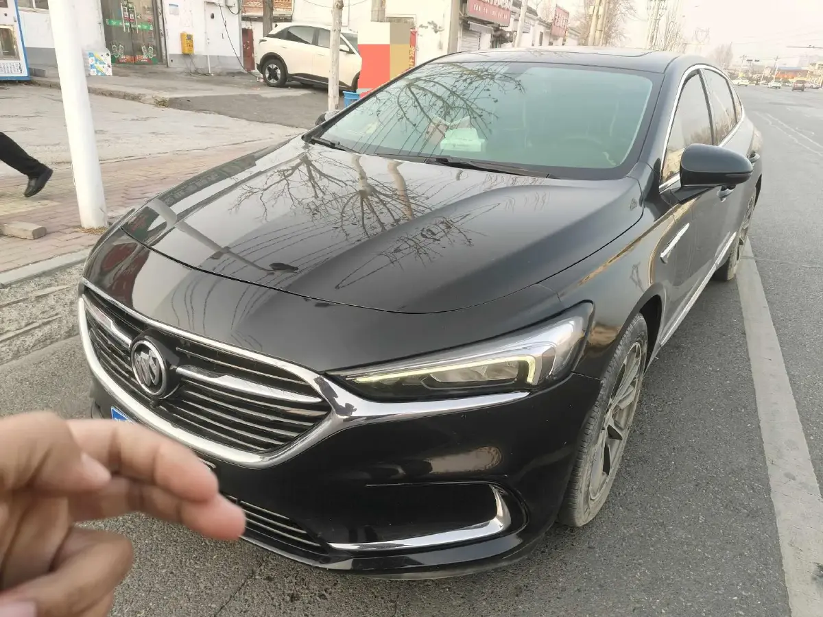 2021 Buick Larcosse 2.0T 237HP L4 9AT