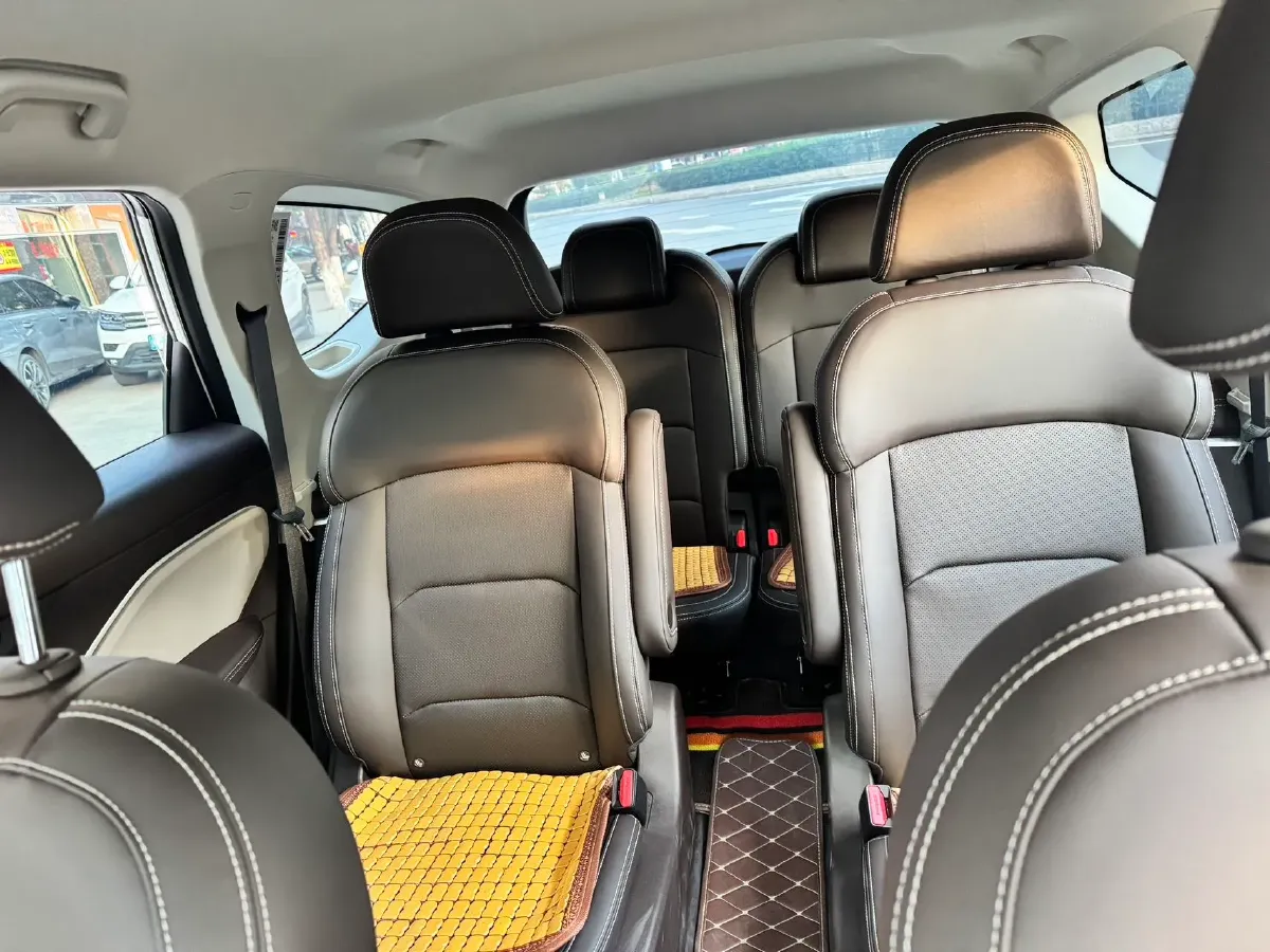 2021 Livan Maple 80v BEV 53KWH,autocango,china used car exporter,china ev exporter,chinese used car exporter,chinese used ev exporter