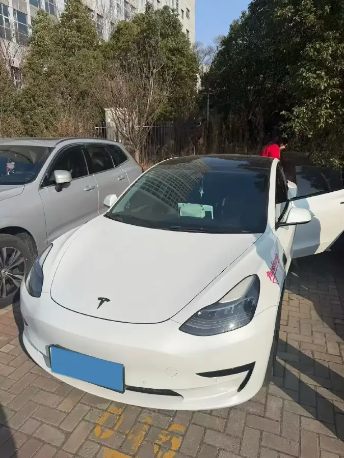 2021 Tesla Model 3 BEV 55KWH