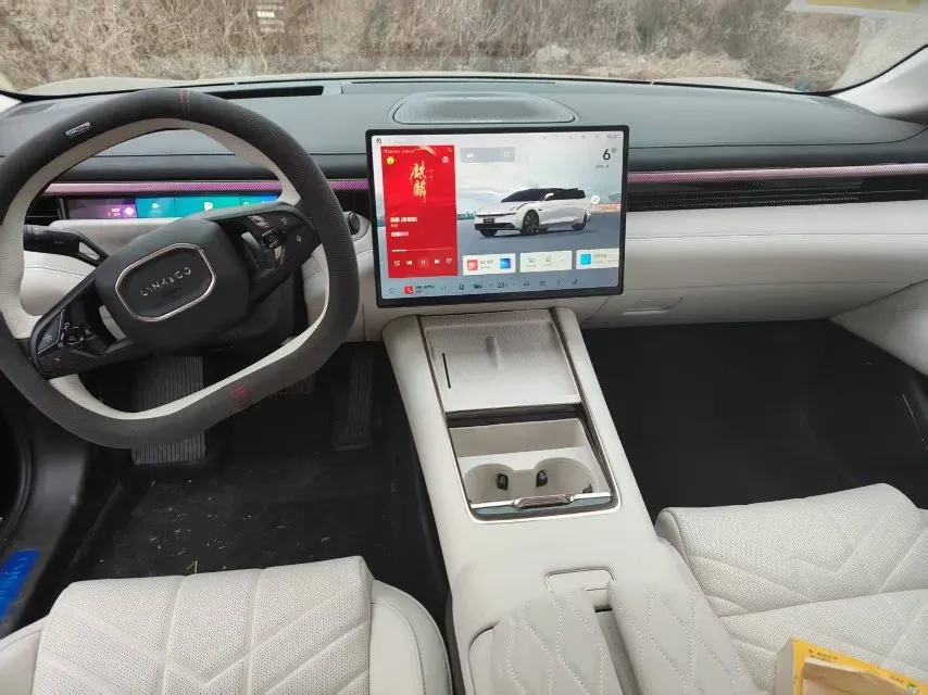 2025 LYNK&CO 10 EM-P 1.5T 163HP L4 3DHT PHEV,autocango,china used car exporter,china ev exporter,chinese used car exporter,chinese used ev exporter