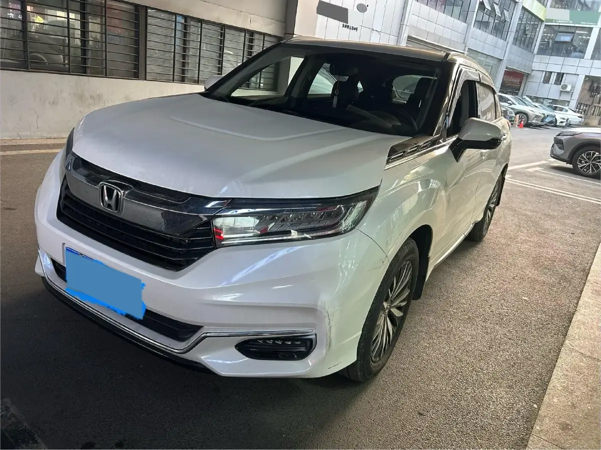 2020 Honda Avancier 2.0T 272HP L4 9AT
