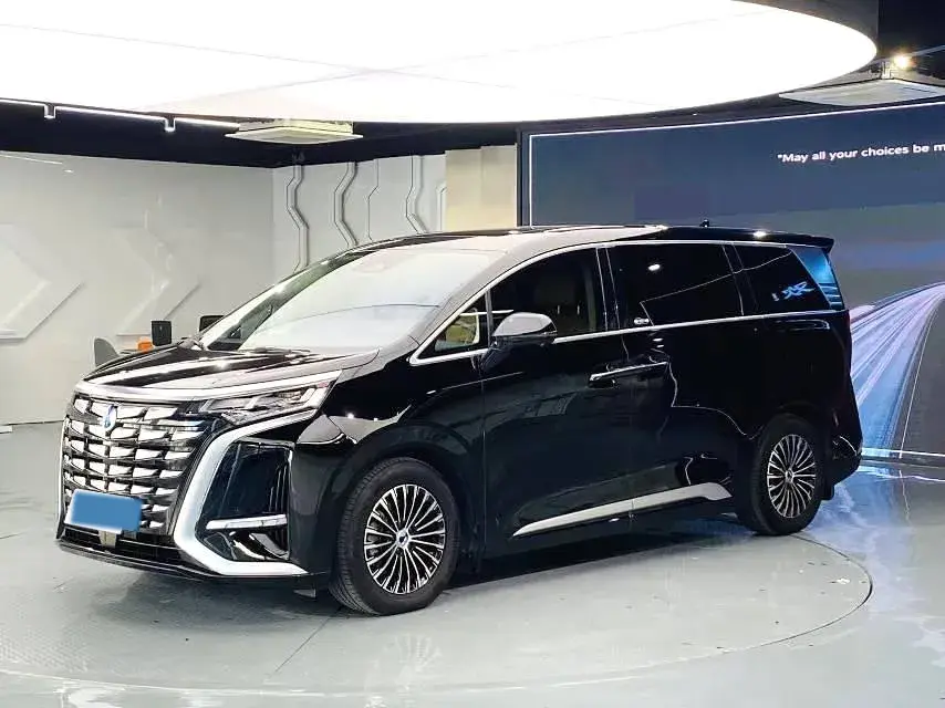 2024 Denza D9 1.5T 139HP L4 E-CVT PHEV 40KWH