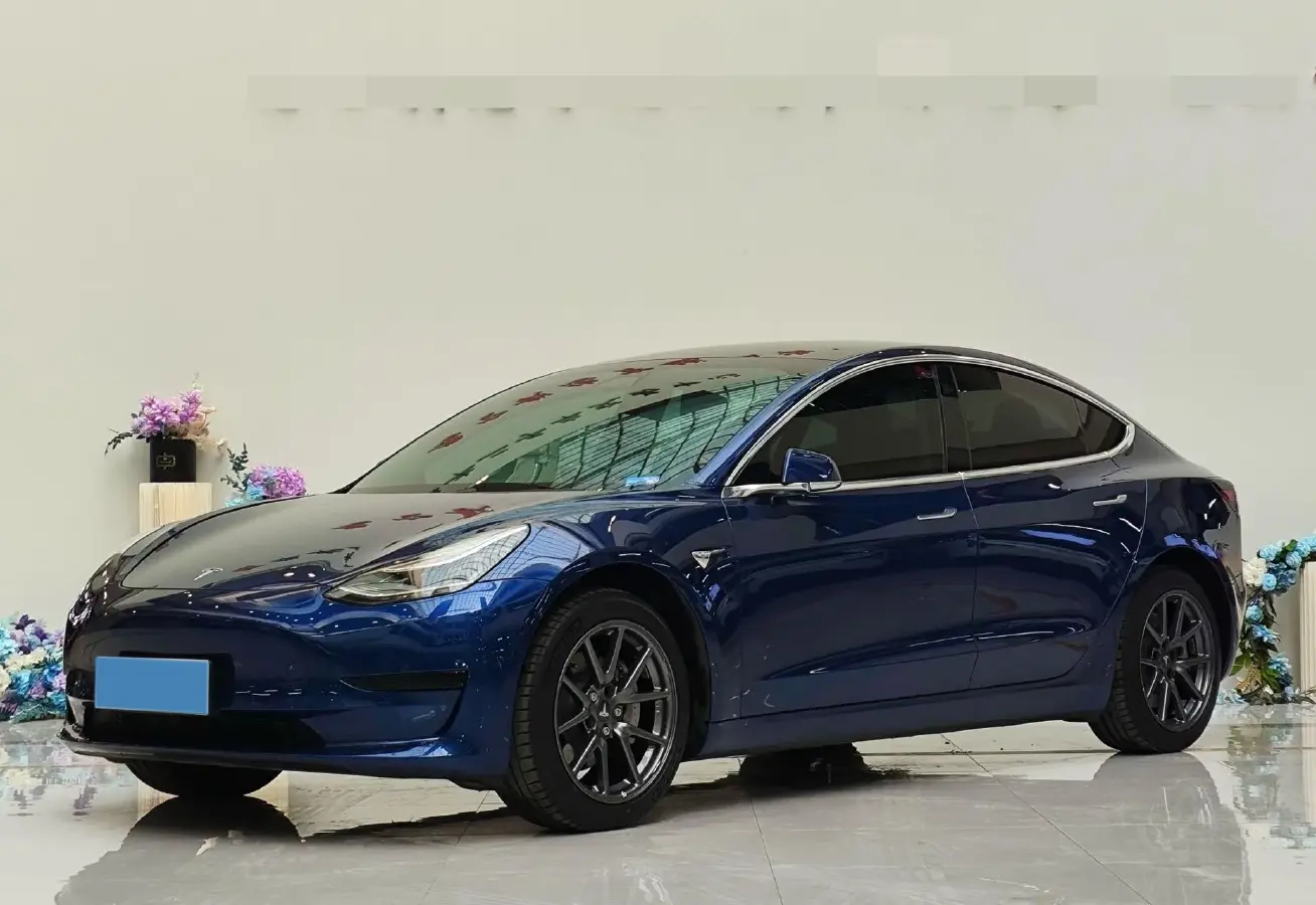 2020 Tesla Model 3 BEV 52KWH