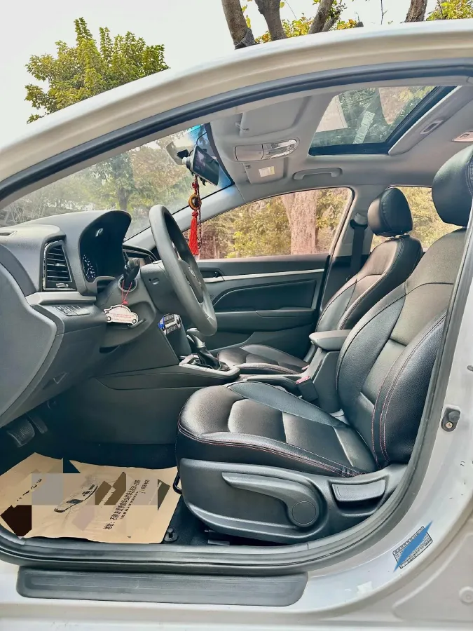 2016 Hyundai Elantra 1.6L 130HP L4 6AT,autocango,china used car exporter,china ev exporter,chinese used car exporter,chinese used ev exporter