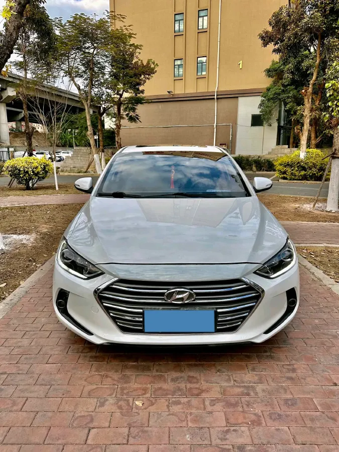 2016 Hyundai Elantra 1.6L 130HP L4 6AT,autocango,china used car exporter,china ev exporter,chinese used car exporter,chinese used ev exporter