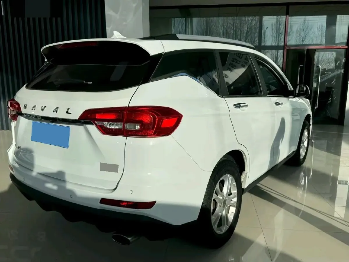 2018 Haval M6 1.5T 150HP L4 7DCT,autocango,china used car exporter,china ev exporter,chinese used car exporter,chinese used ev exporter