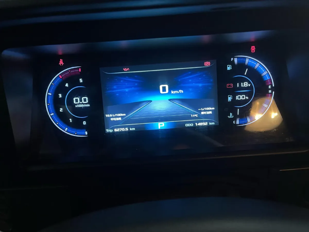 2023 DongFeng DFAC YuFeng 2.0T 136HP L4 7DCT,autocango,china used car exporter,china ev exporter,chinese used car exporter,chinese used ev exporter