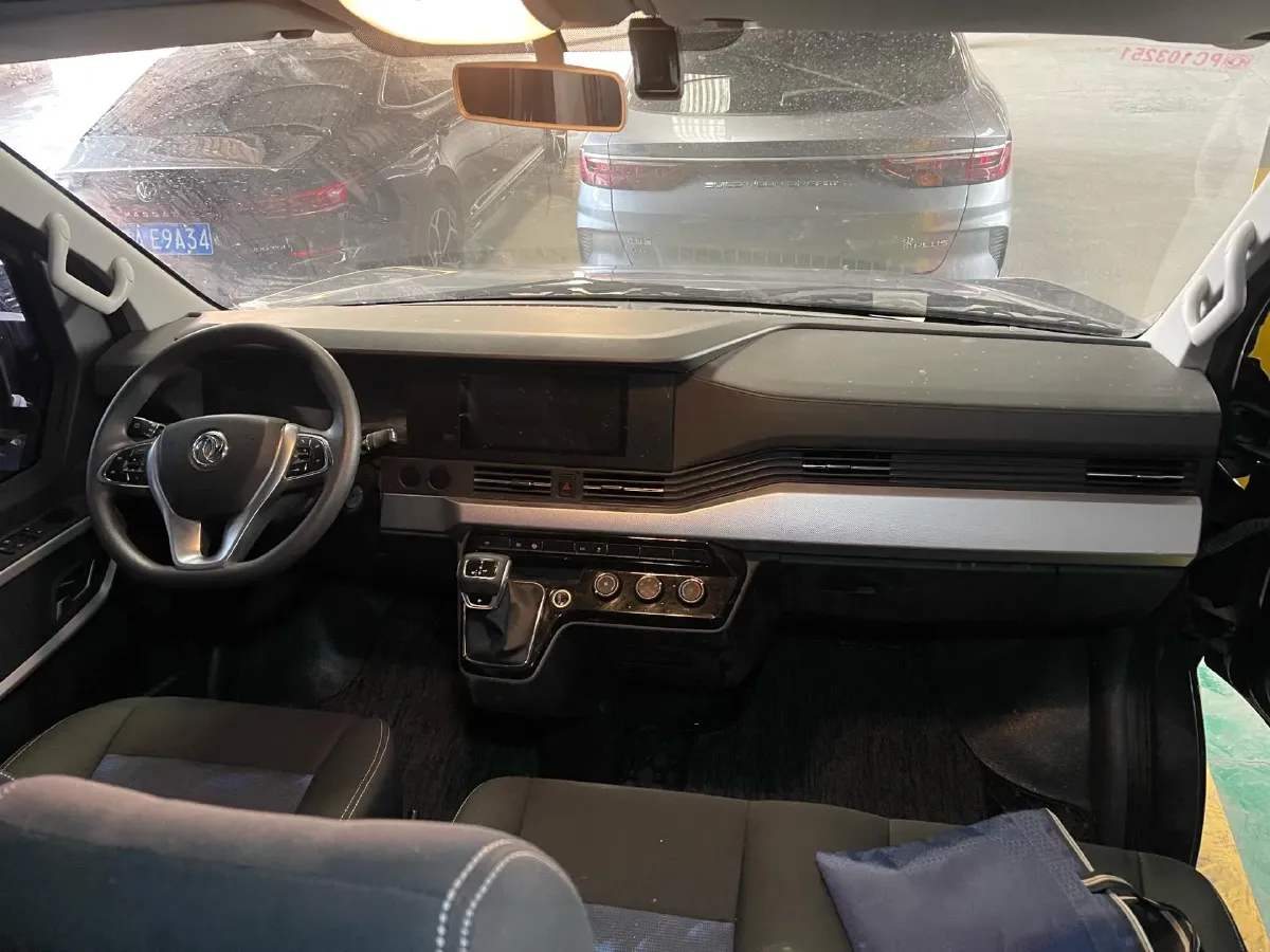 2023 DongFeng DFAC YuFeng 2.0T 136HP L4 7DCT,autocango,china used car exporter,china ev exporter,chinese used car exporter,chinese used ev exporter