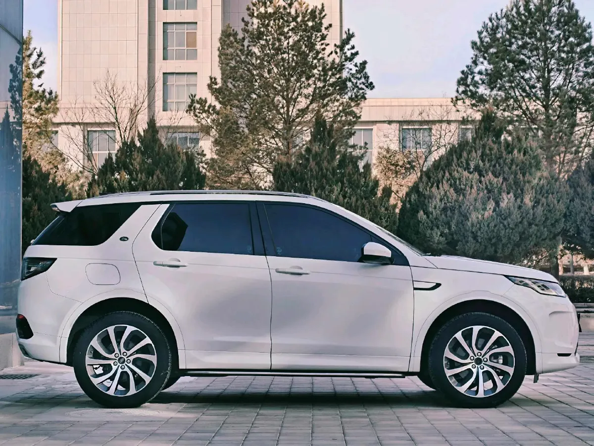2020 Land Rover Discovery Sport 2.0T 249HP L4 9AT,autocango,china used car exporter,china ev exporter,chinese used car exporter,chinese used ev exporter