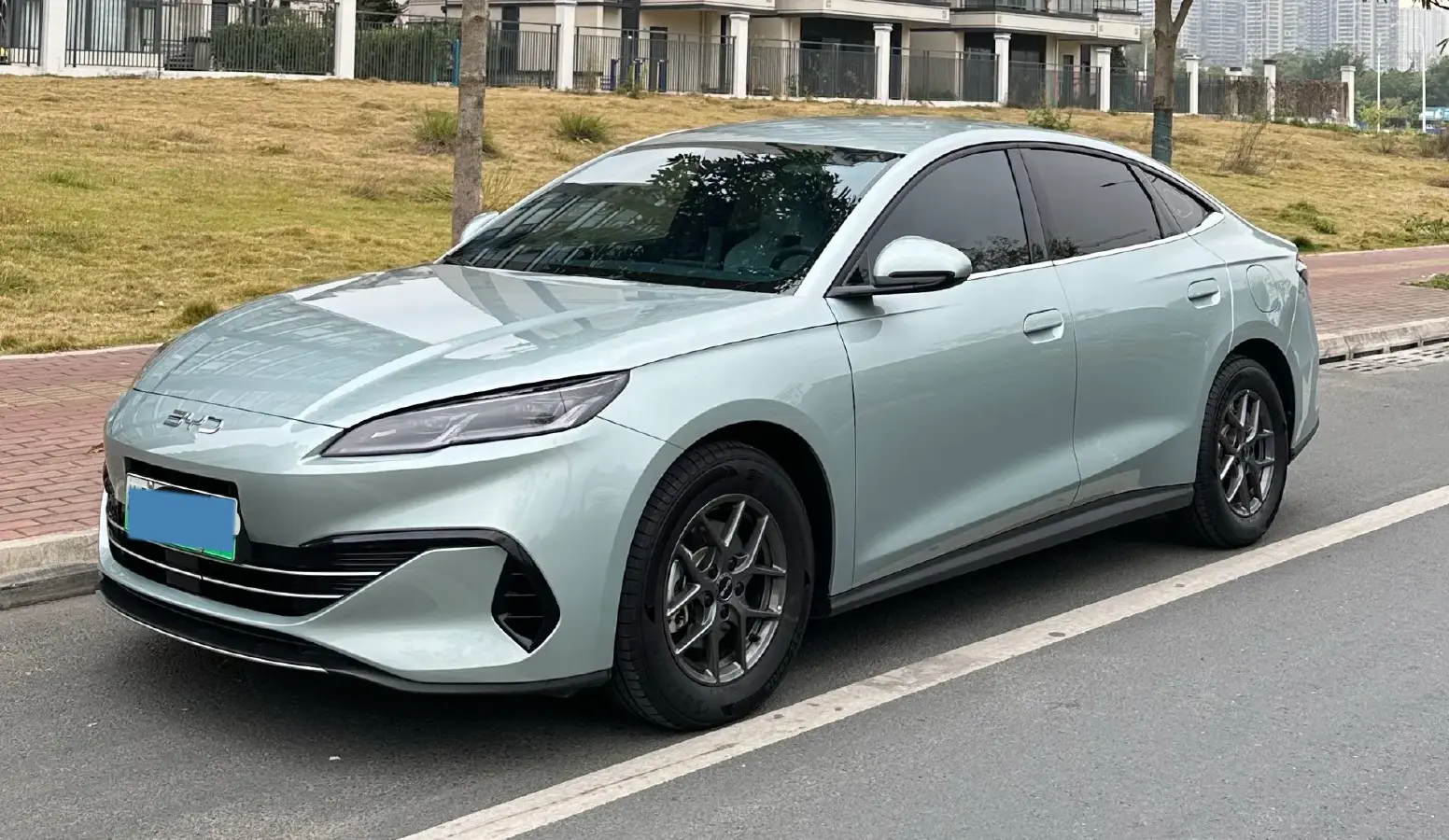 2024 BYD Seal06 1.5L 101HP L4 E-CVT PHEV 10.08KWH