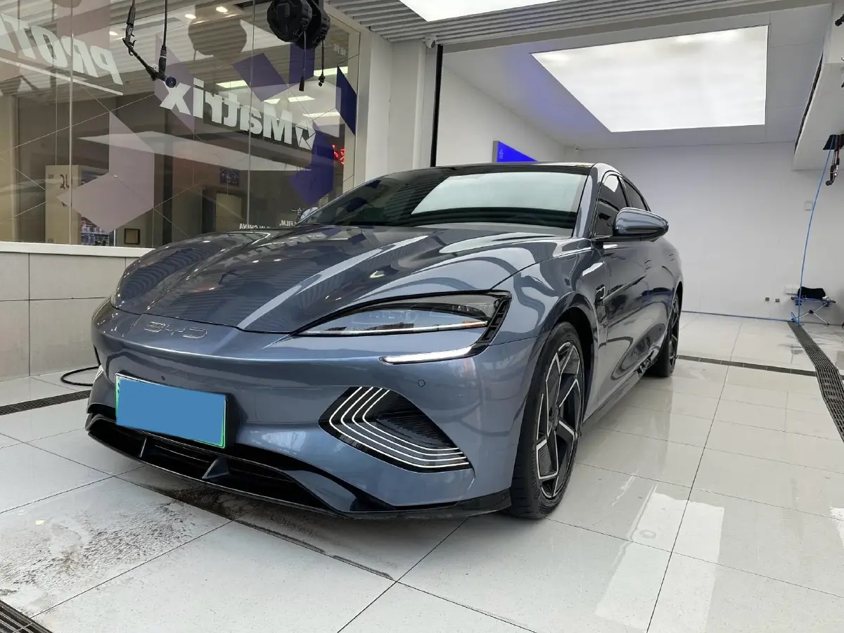 2023 BYD Seal BEV 82.5KWH