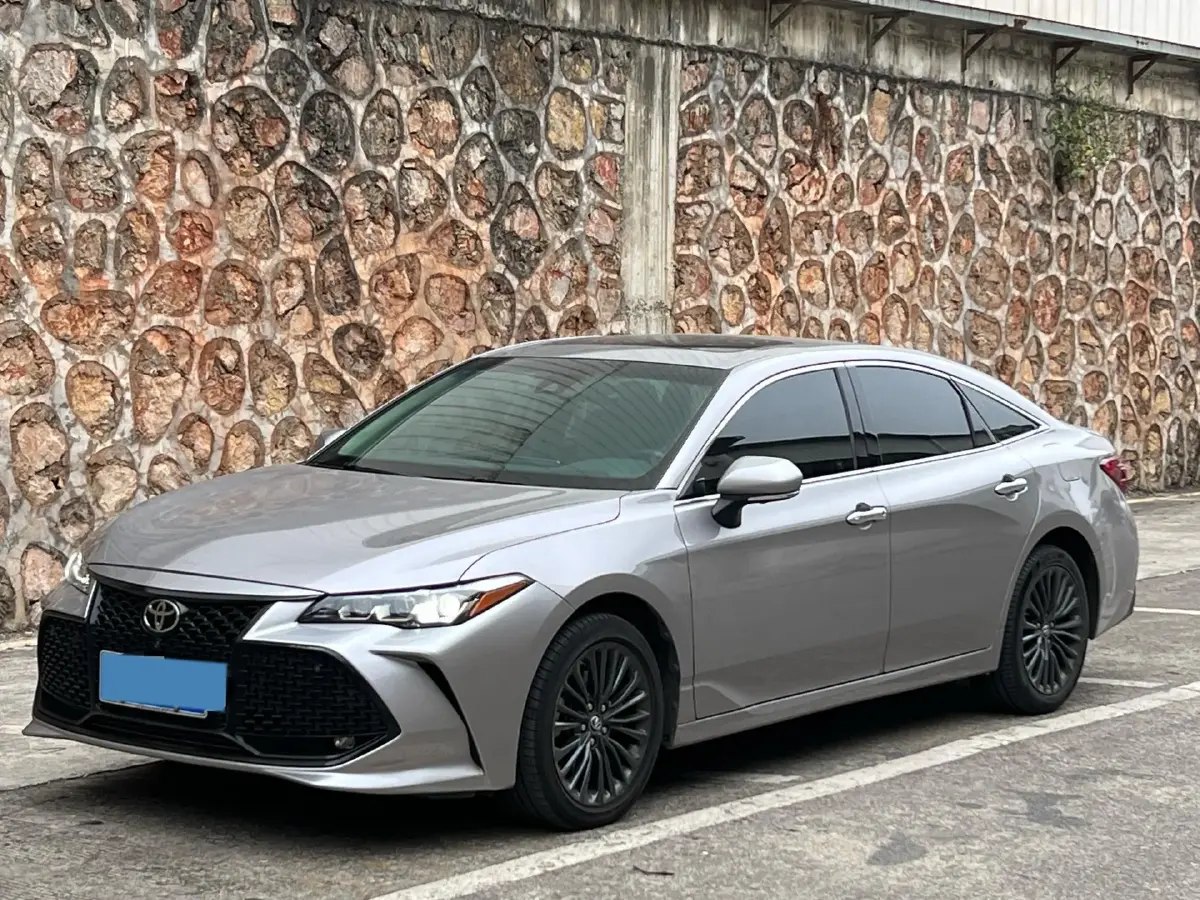 2019 Toyota Avalon 2.0L 178HP L4 CVT