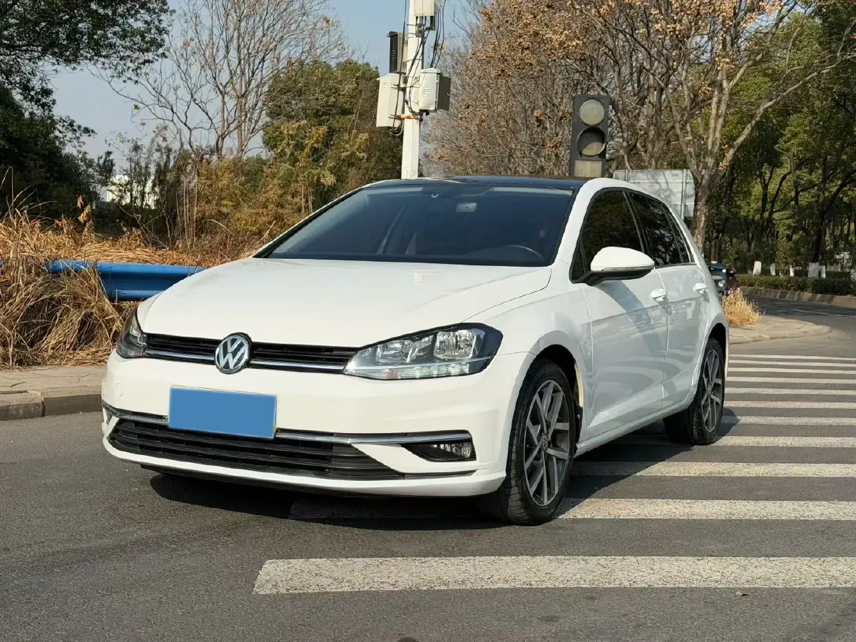 2019 Volkswagen Golf 1.4T 150HP L4 7DCT