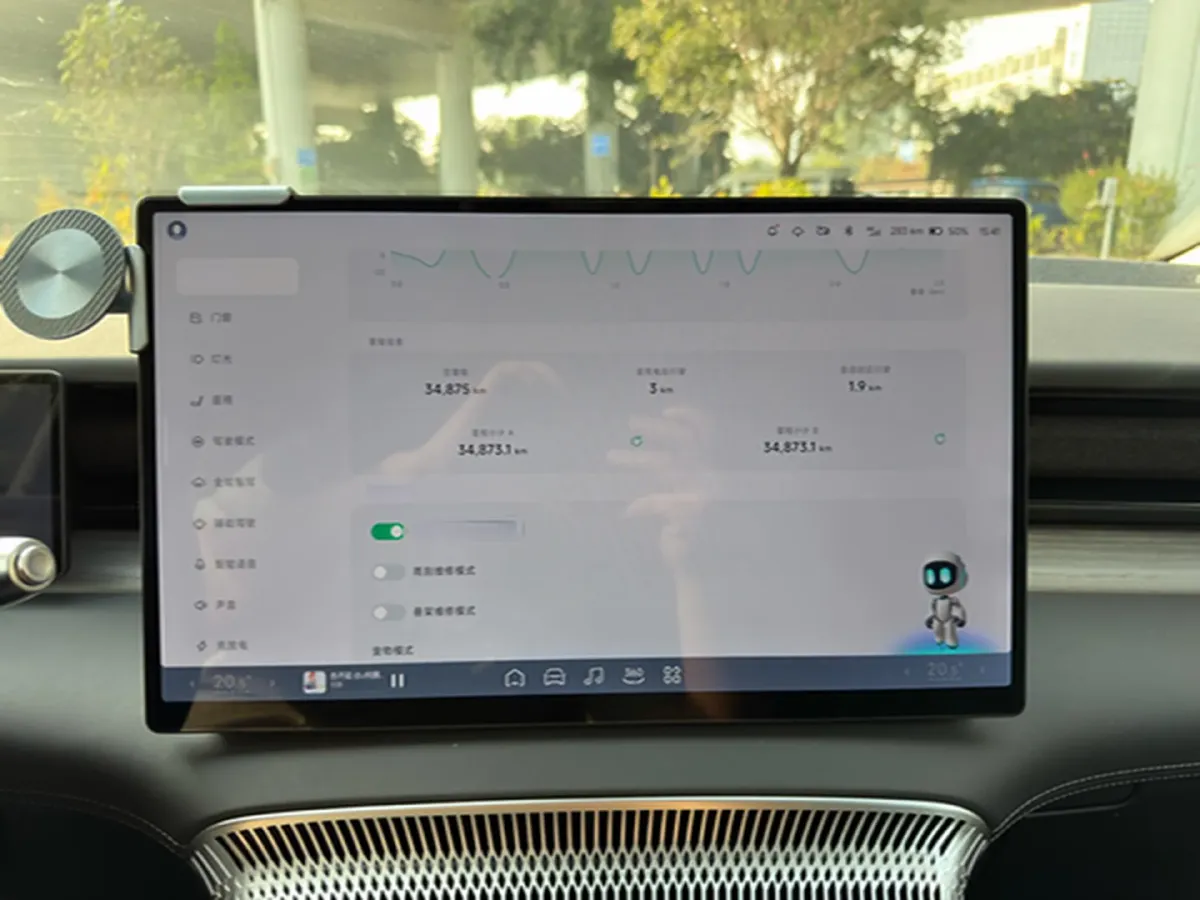 2024 Xpeng X9 BEV 101.5KWH,autocango,china used car exporter,china ev exporter,chinese used car exporter,chinese used ev exporter