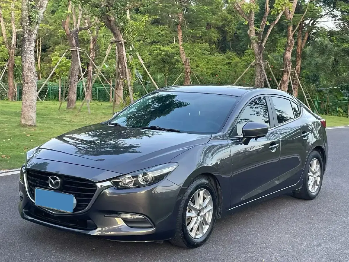 2019 Mazda 3 Axela 1.5L 117HP L4 6AT
