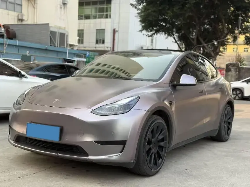 2022 Tesla Model Y BEV 60KWH