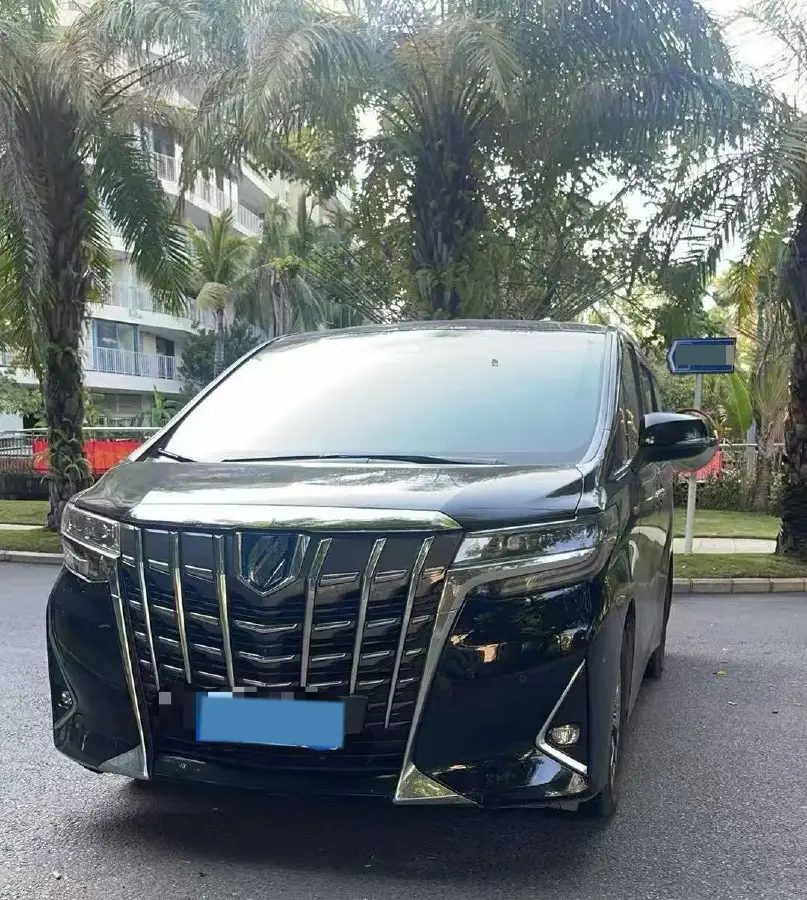 2020 Toyota Alphard 2.5L 117HP L4 E-CVT Hybrid