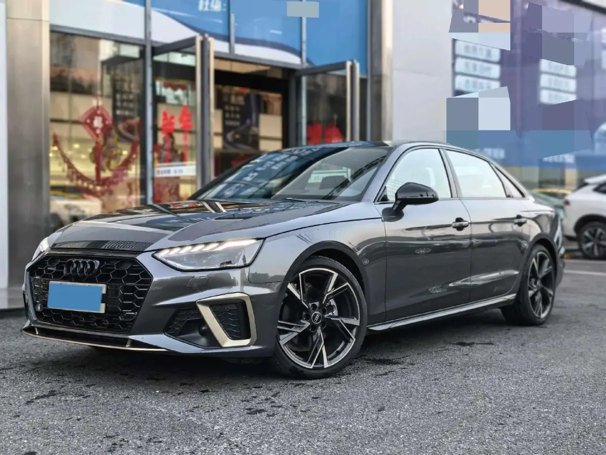 2024 Audi A4L 2.0T 190HP L4 7DCT