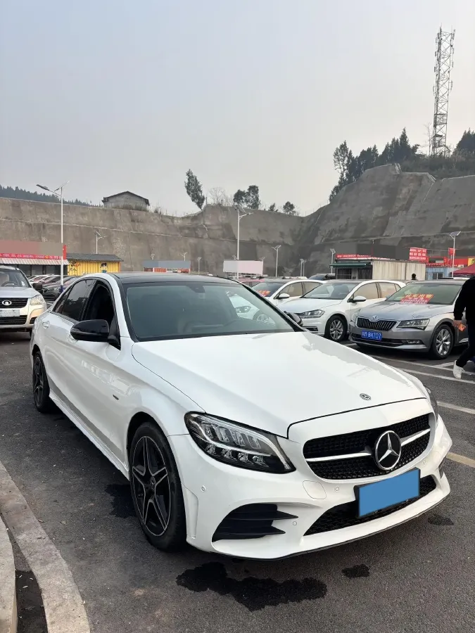 2021 Mercedes-Benz C Class 1.5T 184HP L4 9AT,autocango,china used car exporter,china ev exporter,chinese used car exporter,chinese used ev exporter