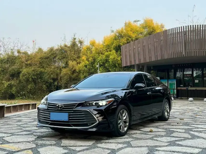 2019 Toyota Avalon 2.0L 178HP L4 CVT