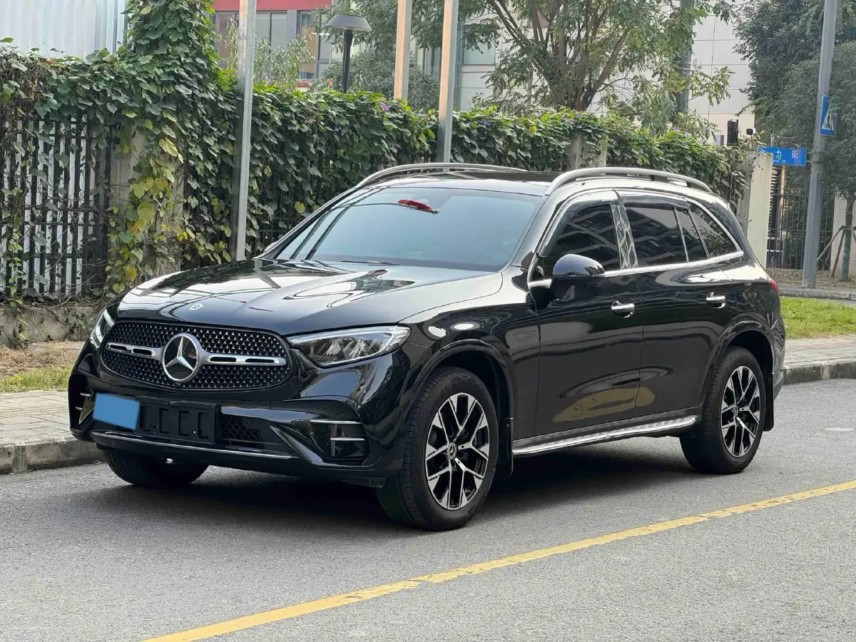 2024 Mercedes-Benz GLC Class 2.0T 204HP L4 9AT