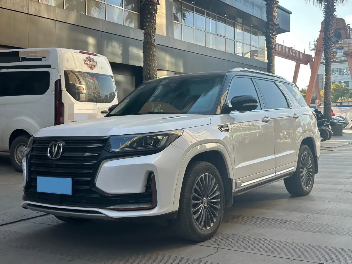 2021 ChangAn CS95 2.0T 233HP L4 6AT,autocango,china used car exporter,china ev exporter,chinese used car exporter,chinese used ev exporter