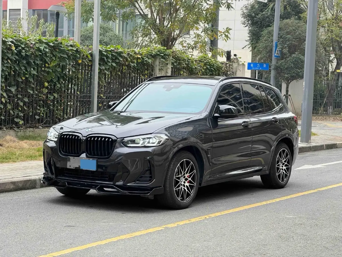 2022 BMW X3 2.0T 184HP L4 8AT