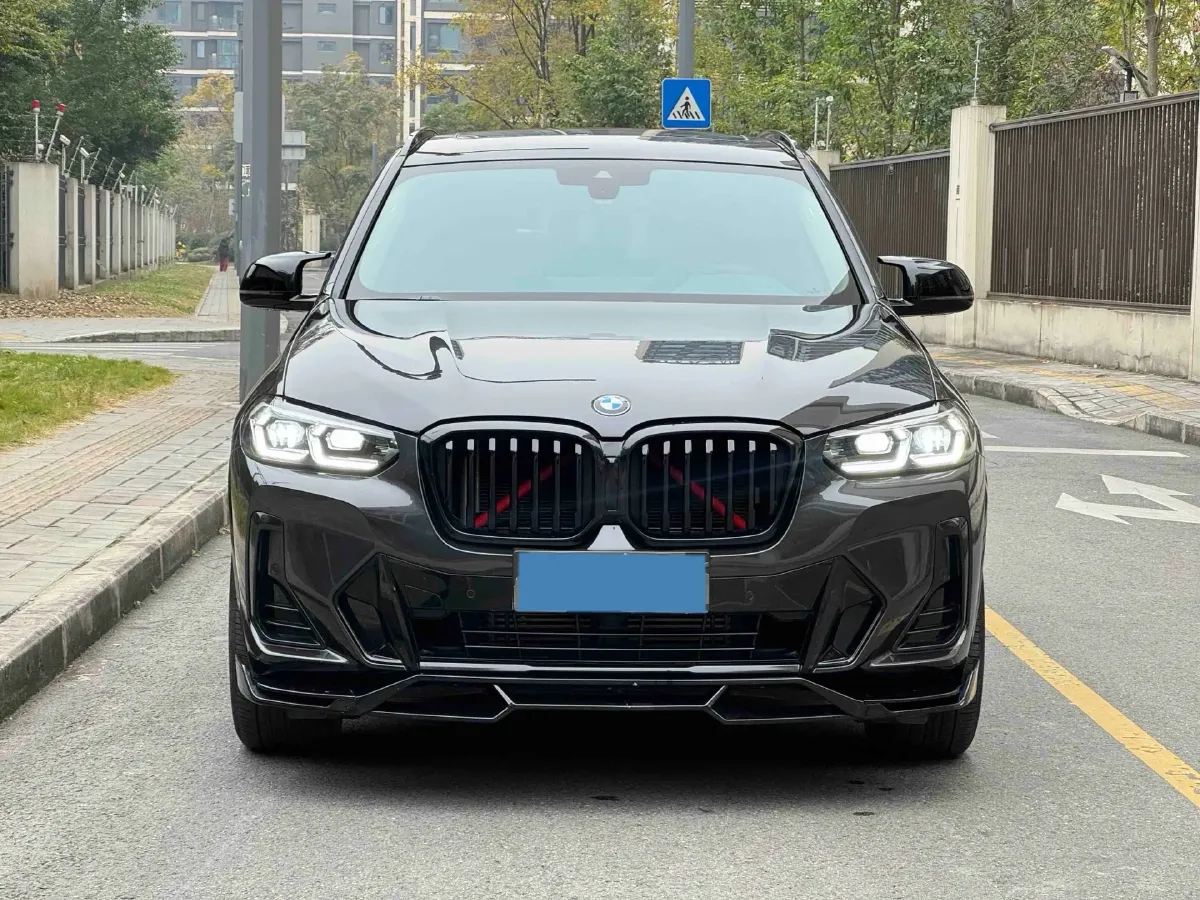 2022 BMW X3 2.0T 184HP L4 8AT,autocango,china used car exporter,china ev exporter,chinese used car exporter,chinese used ev exporter