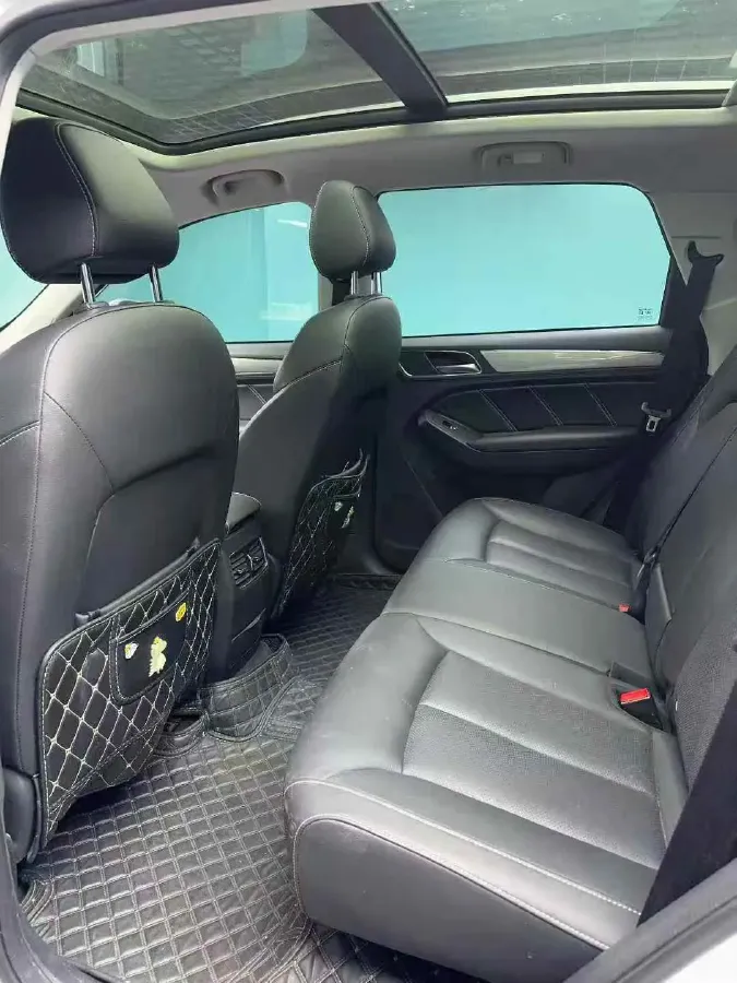 2020 Dongfeng YuFeng P16 2.4T 218HP L4 6MT,autocango,china used car exporter,china ev exporter,chinese used car exporter,chinese used ev exporter