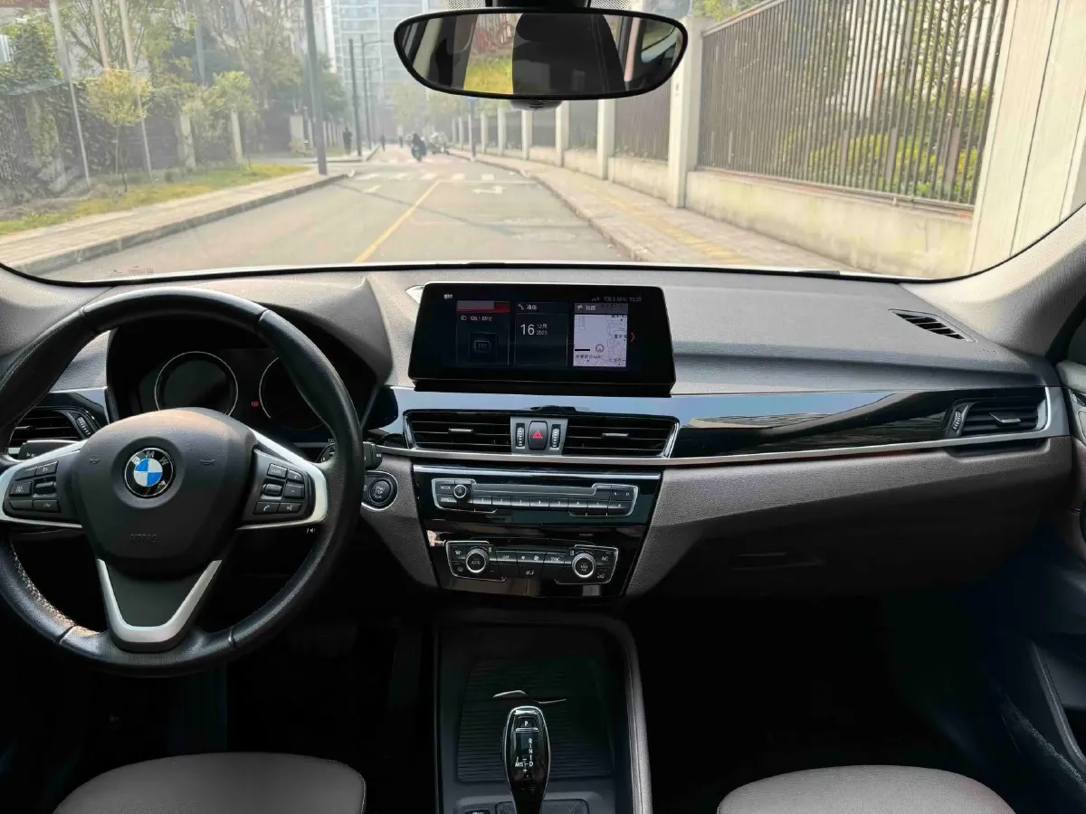 2020 BMW X1 2.0T 192HP L4 7DCT,autocango,china used car exporter,china ev exporter,chinese used car exporter,chinese used ev exporter