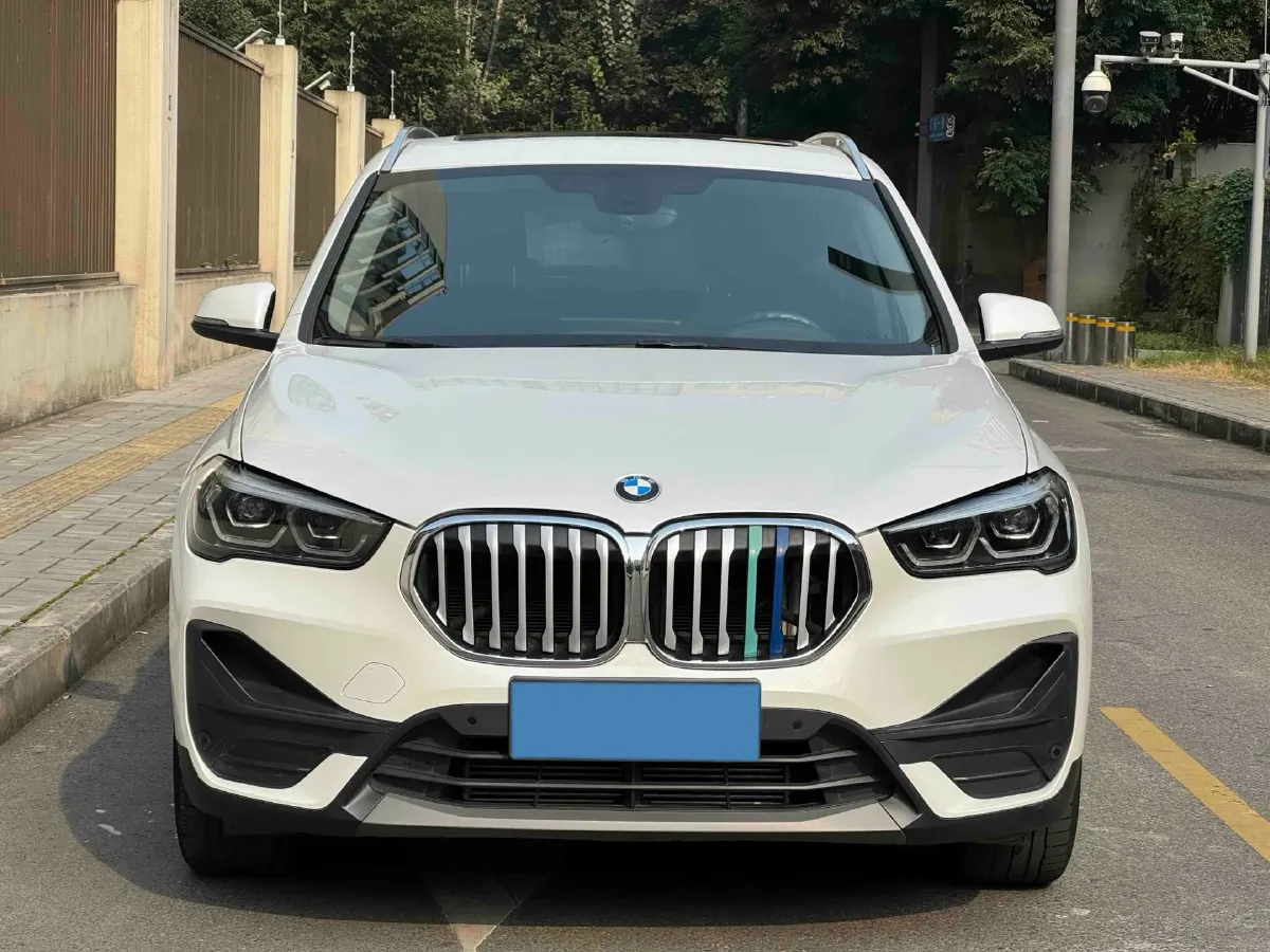 2020 BMW X1 2.0T 192HP L4 7DCT,autocango,china used car exporter,china ev exporter,chinese used car exporter,chinese used ev exporter