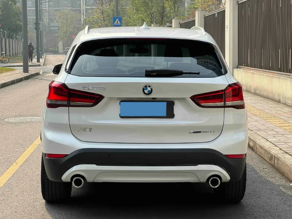 2020 BMW X1 2.0T 192HP L4 7DCT,autocango,china used car exporter,china ev exporter,chinese used car exporter,chinese used ev exporter