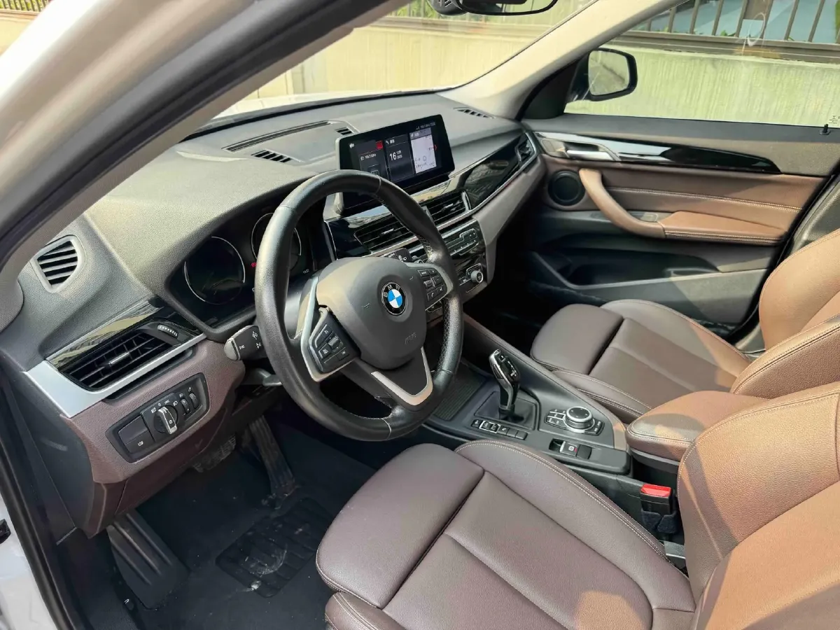 2020 BMW X1 2.0T 192HP L4 7DCT,autocango,china used car exporter,china ev exporter,chinese used car exporter,chinese used ev exporter